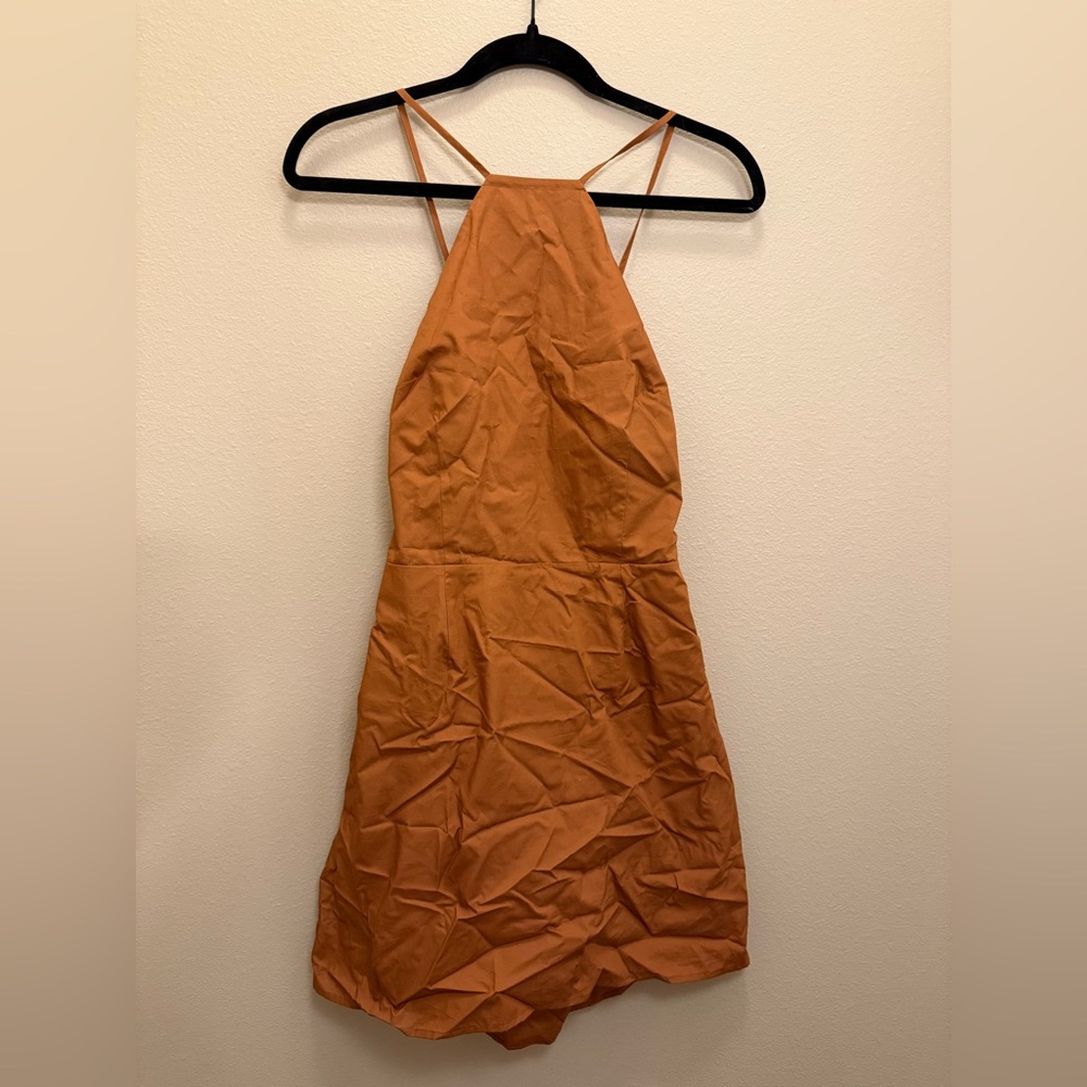 brown dress